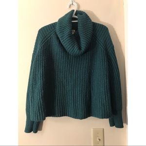 Semi-Cropped Turtleneck Sweater